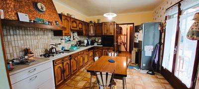 Maison - 190 m² - 10 pièces