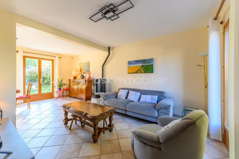 Maison - 120 m² - 6 pièces