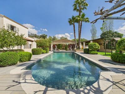 Villa - 185 m² - 5 pièces