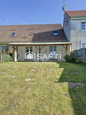 Maison - 90 m² - 5 pièces