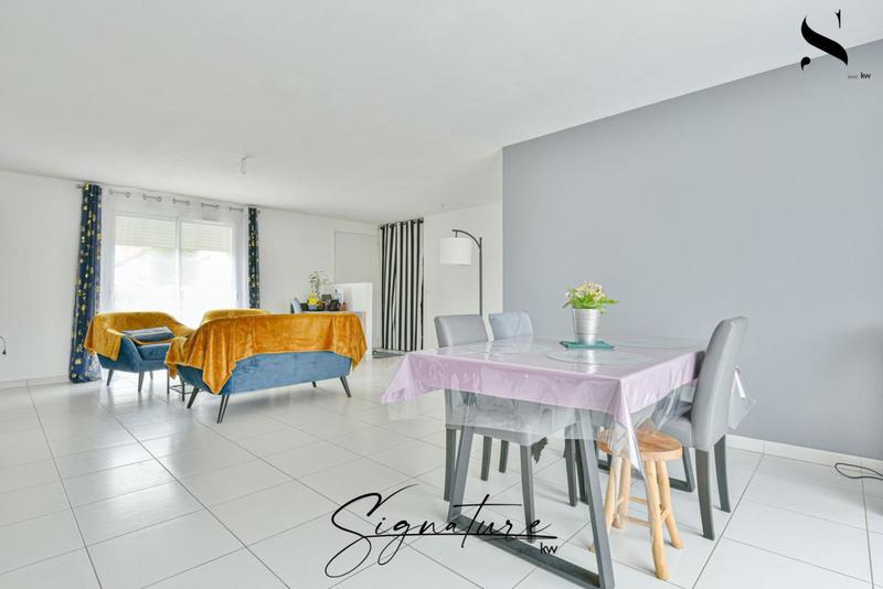 Pavillon - 94 m² - 5 pièces