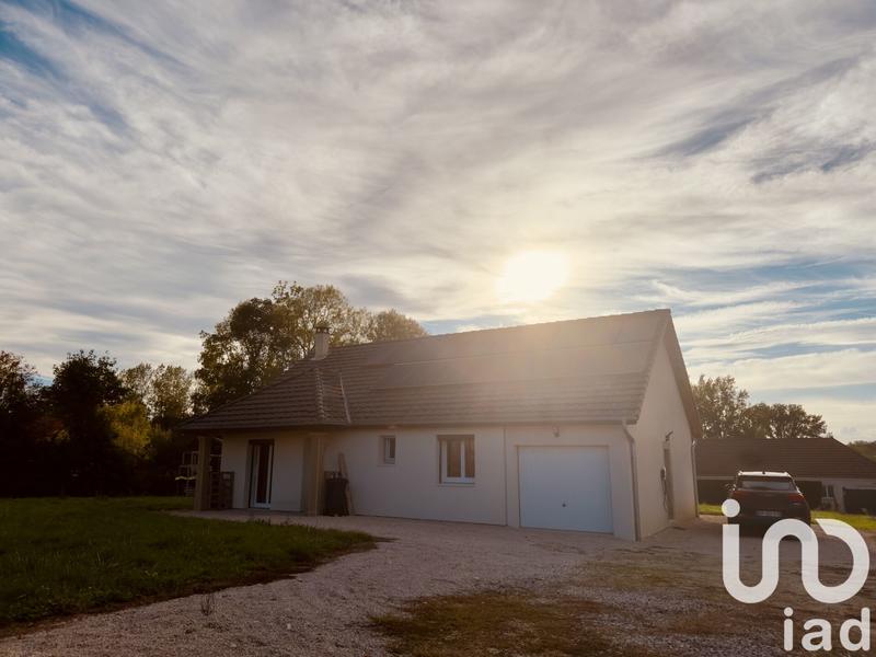 Maison - 92 m² - 4 pièces