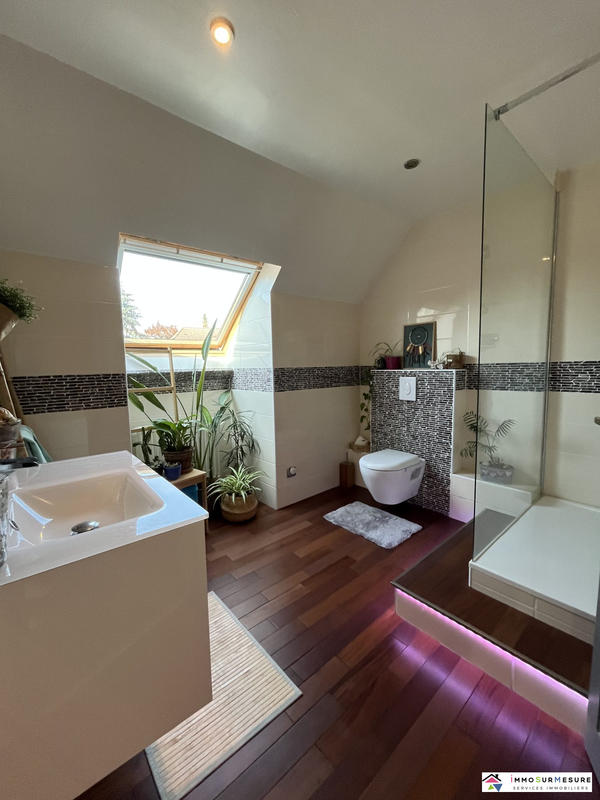 Maison - 131 m² - 5 pièces