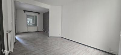 Maison - 103 m² - 5 pièces