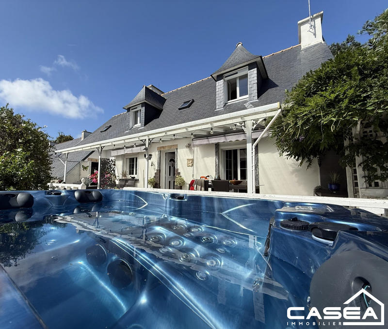 Maison - 121 m² - 5 pièces