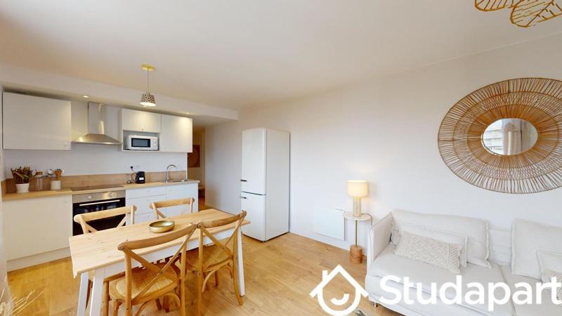 Chambre - 12 m² - 1 pièce