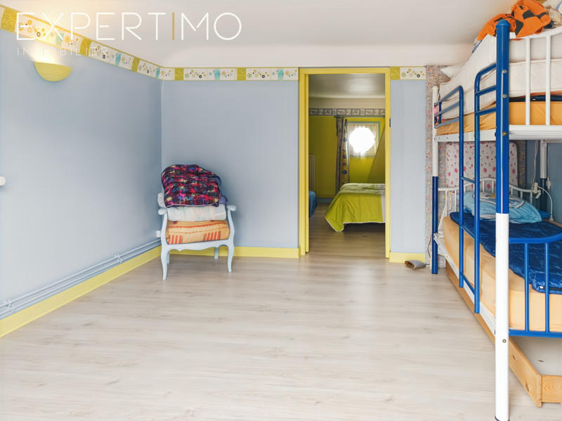 Maison - 83 m² - 5 pièces