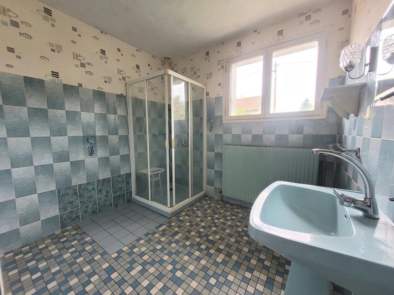 Maison traditionnelle - 87 m² - 4 pièces