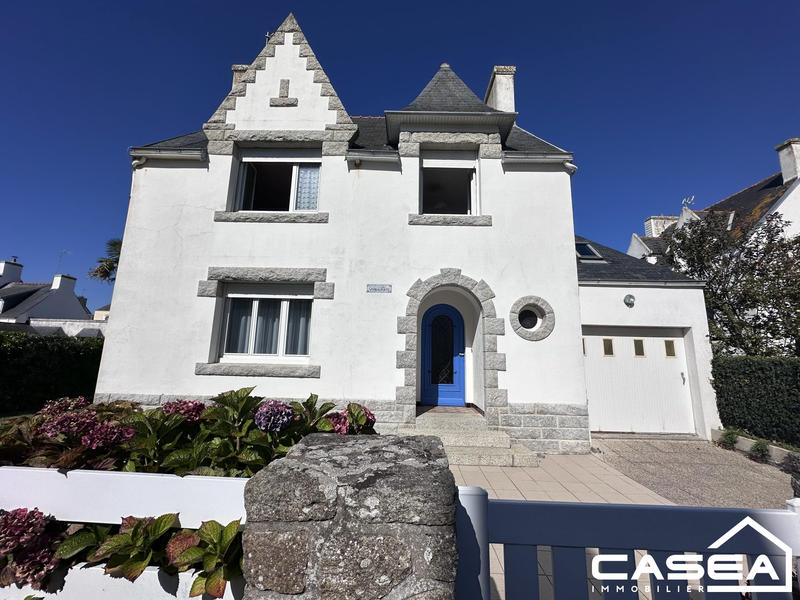 Maison traditionnelle - 93 m² - 5 pièces