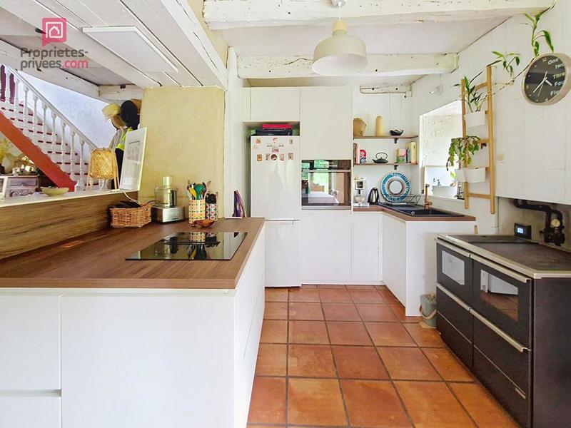 Maison - 167 m² - 8 pièces