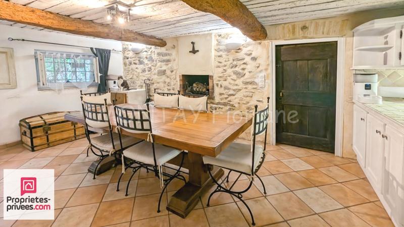 Maison - 98 m² - 4 pièces