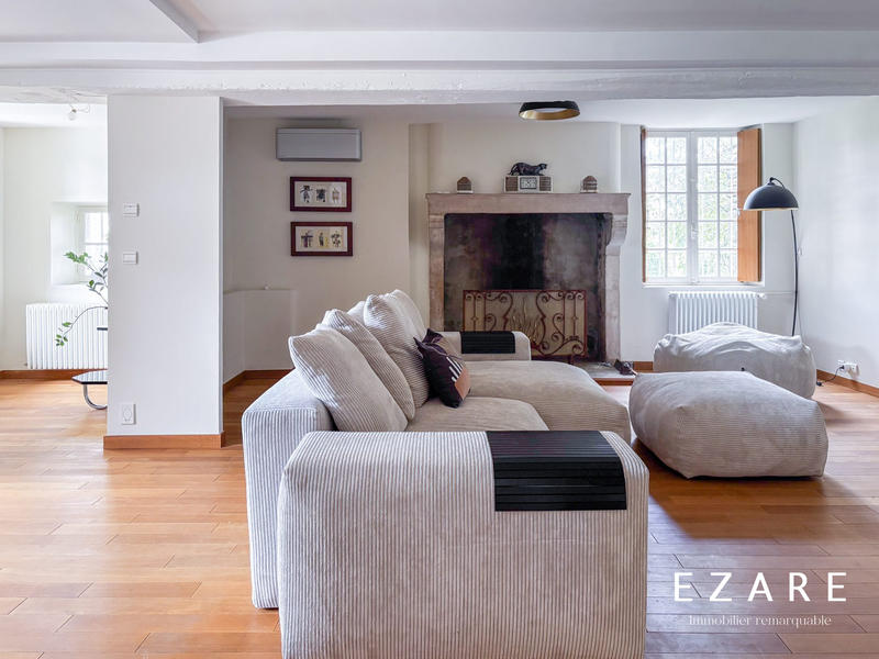 Maison ancienne - 500 m² - 9 pièces