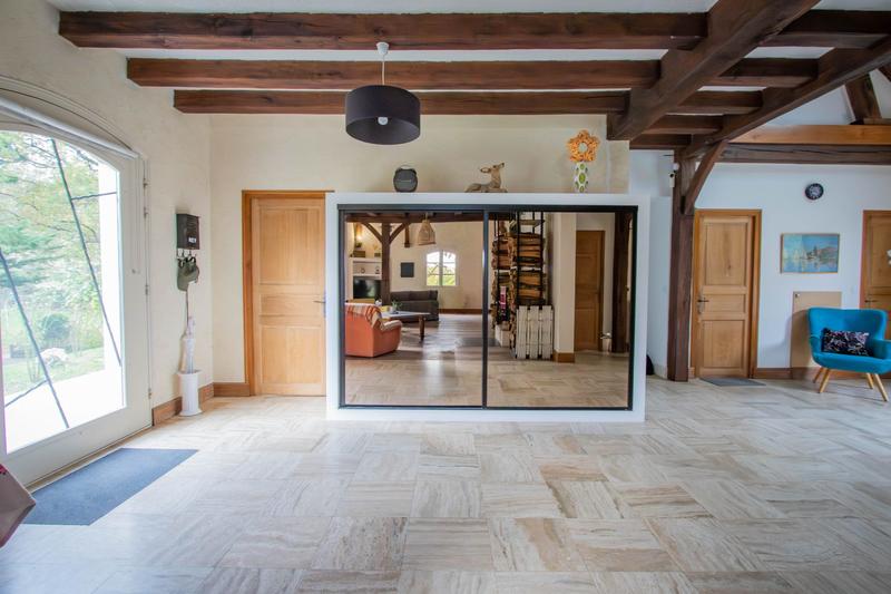 Maison - 279 m² - 8 pièces