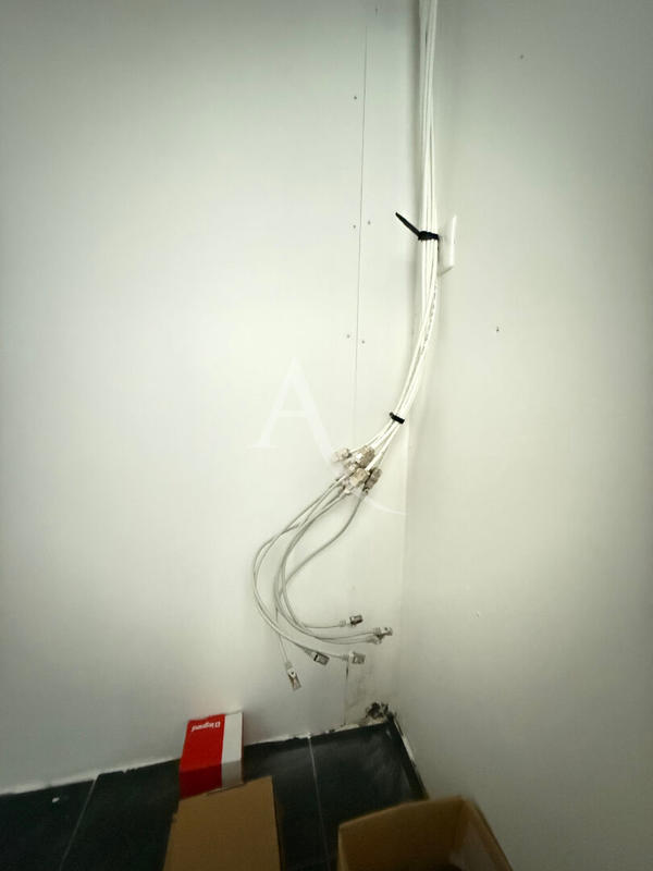 Local commercial - 127 m²