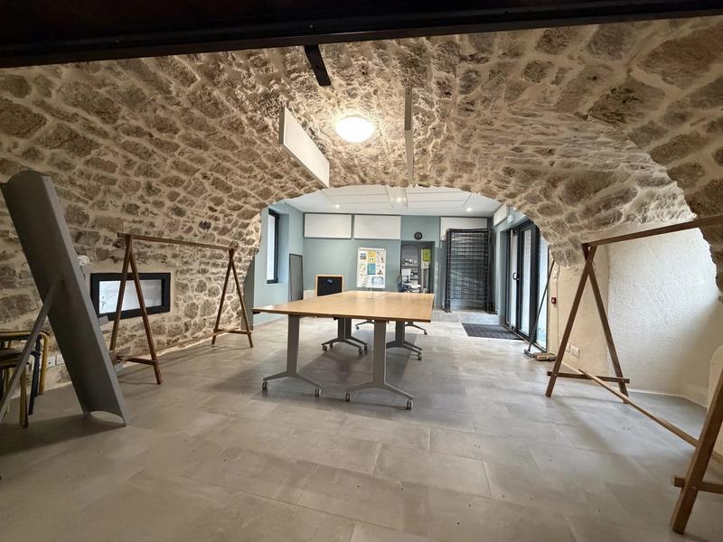 Bureau - 52 m² - 2 pièces