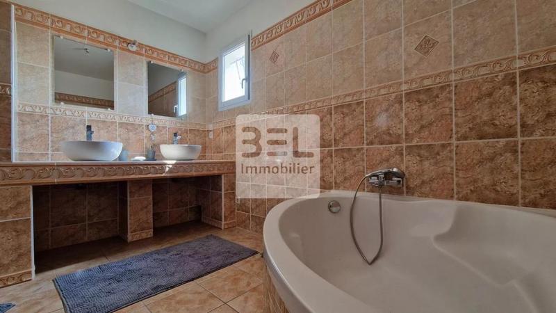 Villa - 98 m² - 4 pièces