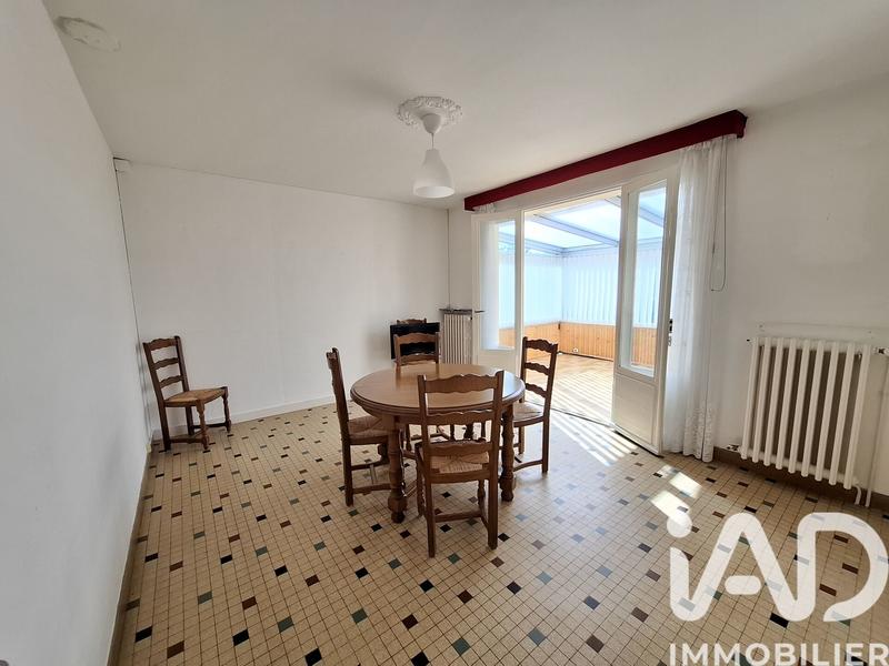Maison - 74 m² - 5 pièces