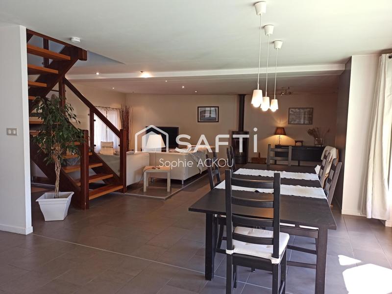 Duplex - 194 m² - 7 pièces