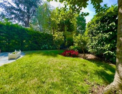 Appartement ancien - 113 m² - 5 pièces