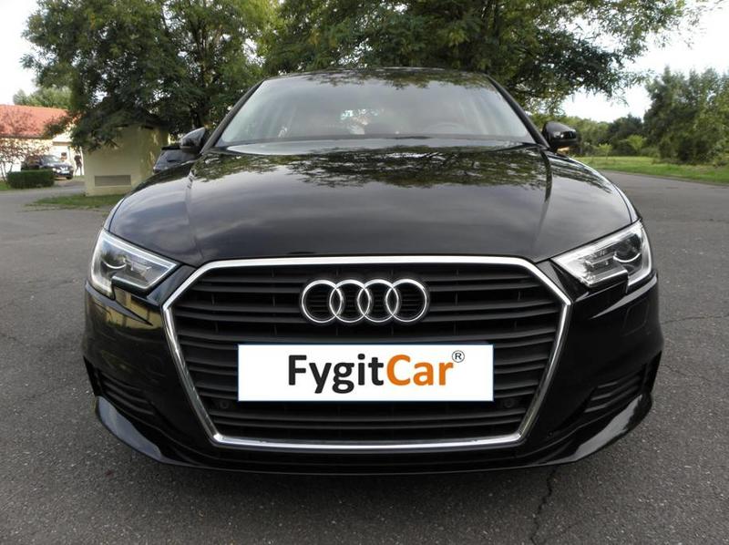 Audi A3 sportback 30 Tfsi 116 Ch Business Line s tronic 7 /6cv