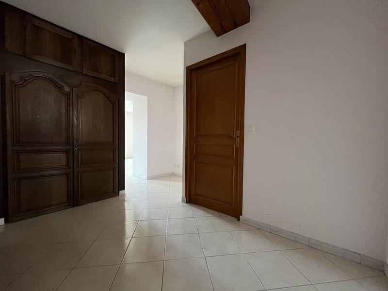 Maison - 141 m² - 5 pièces