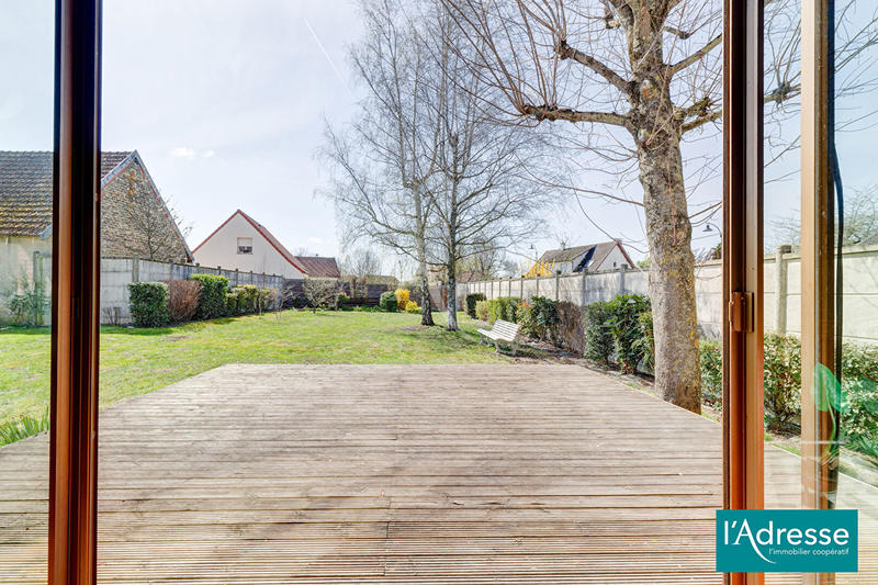 Maison - 324 m² - 8 pièces