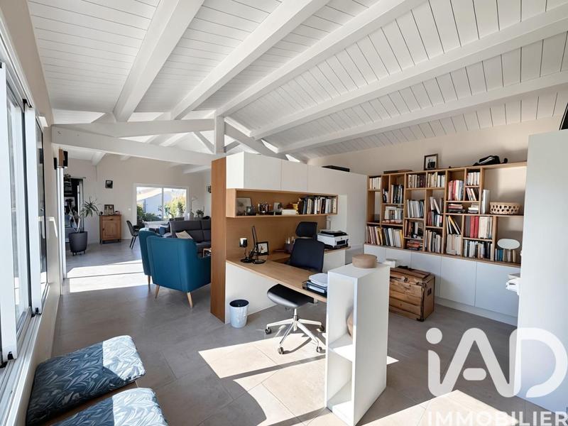 Maison - 178 m² - 6 pièces