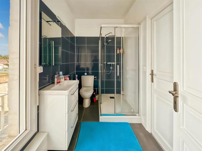 Maison en pierre - 180 m² - 6 pièces