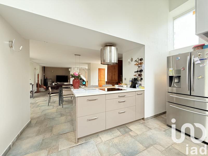 Maison - 182 m² - 6 pièces