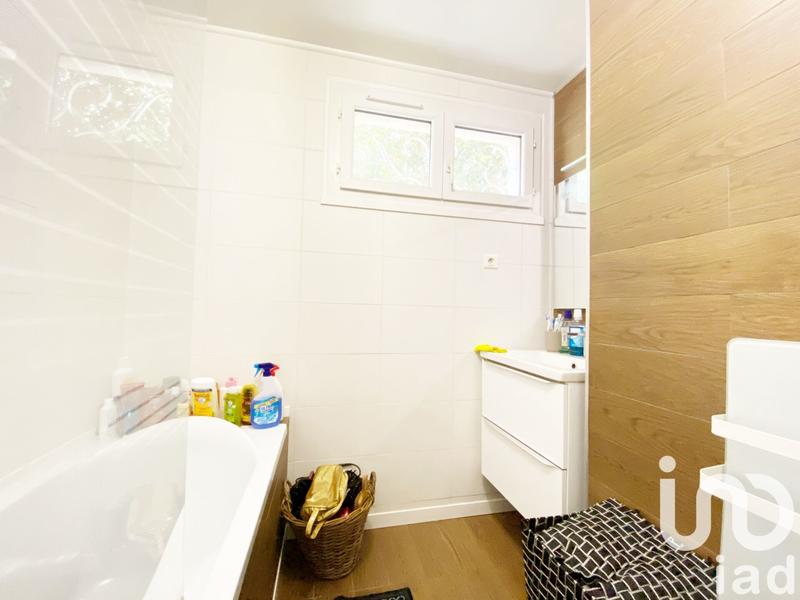 Appartement - 77 m² - 4 pièces