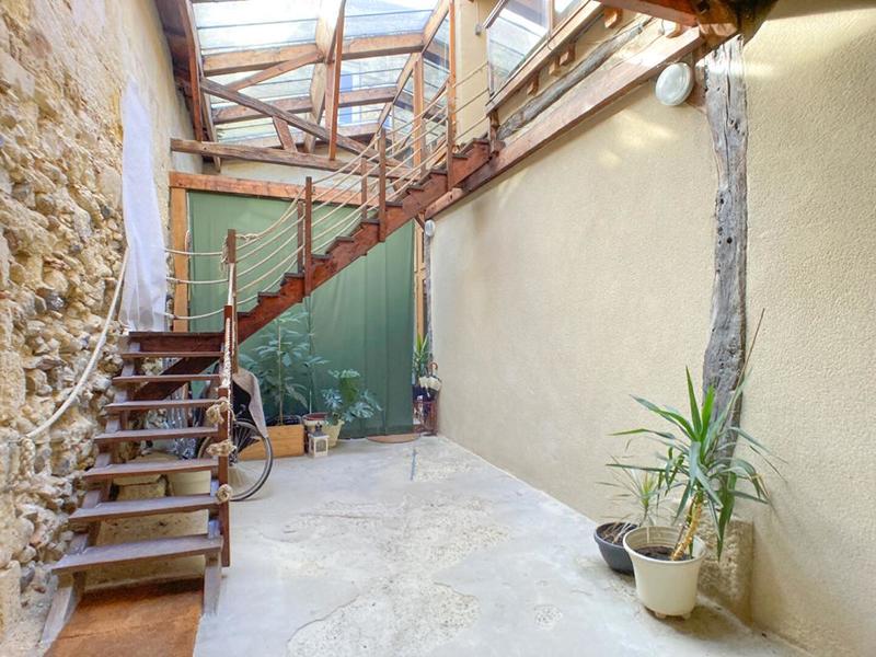 Appartement - 98 m² - 4 pièces