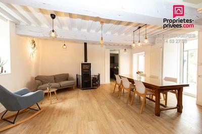 Maison - 140 m² - 6 pièces