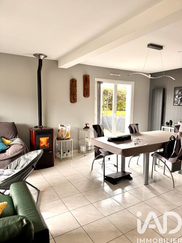 Maison - 95 m² - 6 pièces