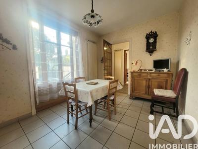 Maison - 138 m² - 6 pièces