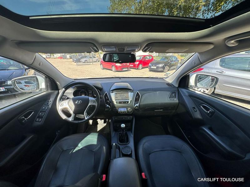 Hyundai ix35 1.7 Crdi 115cv Premium Pack / Cuir Gps Toit Ouvrant Camera /Sieges Chauffants Av et Ar Attelage