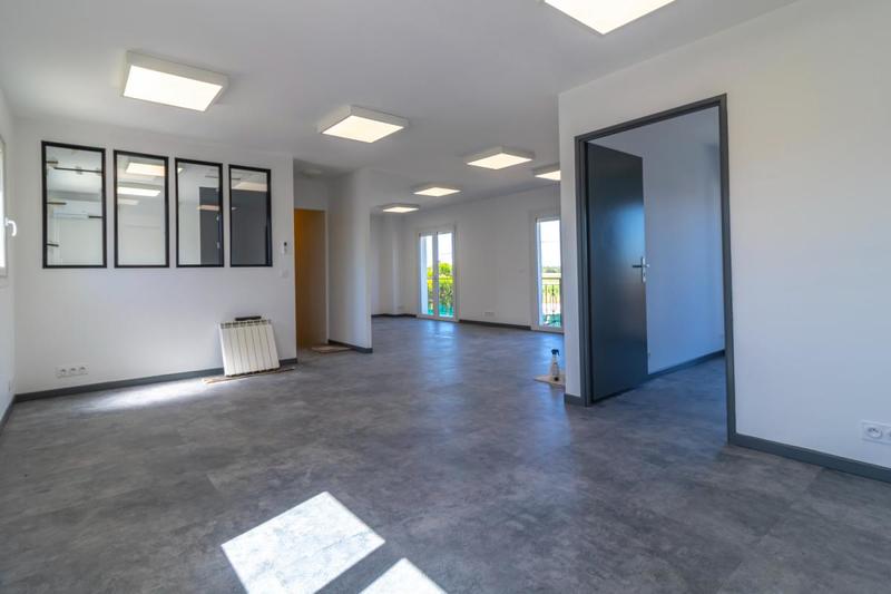 Maison - 121 m² - 6 pièces