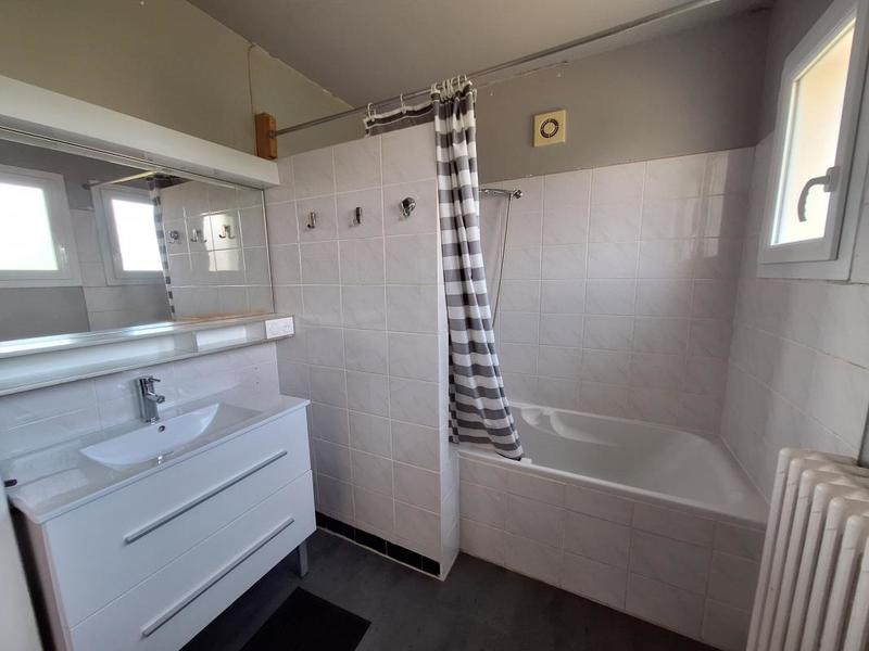 Maison - 105 m² - 6 pièces