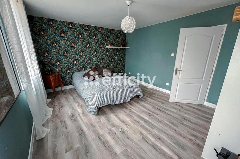 Château - 230 m² - 9 pièces