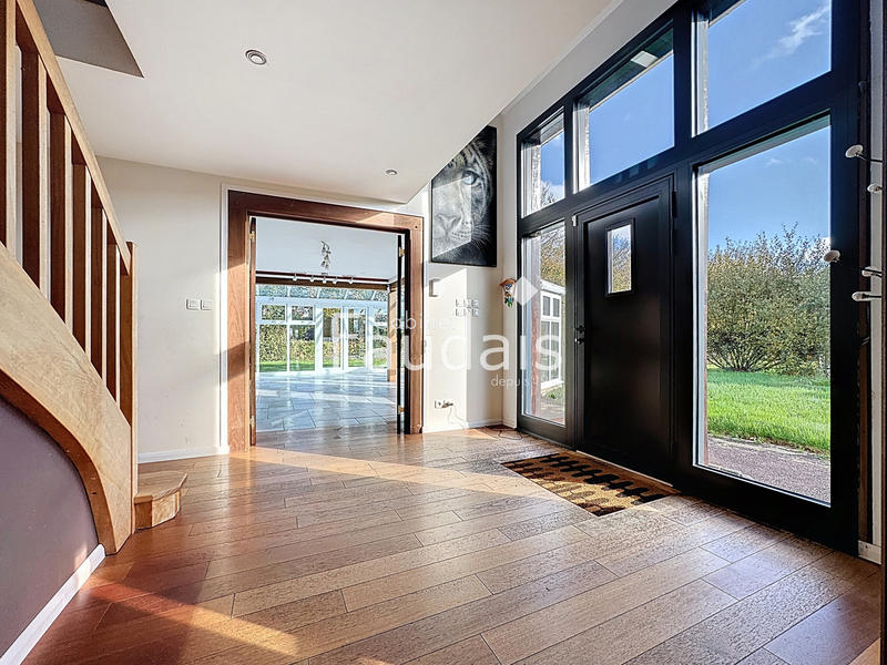 Maison - 189 m² - 6 pièces