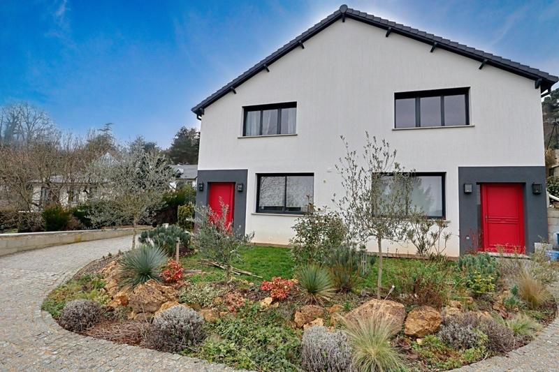 Maison - 180 m² - 6 pièces