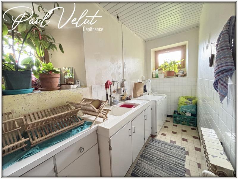 Maison - 200 m² - 7 pièces