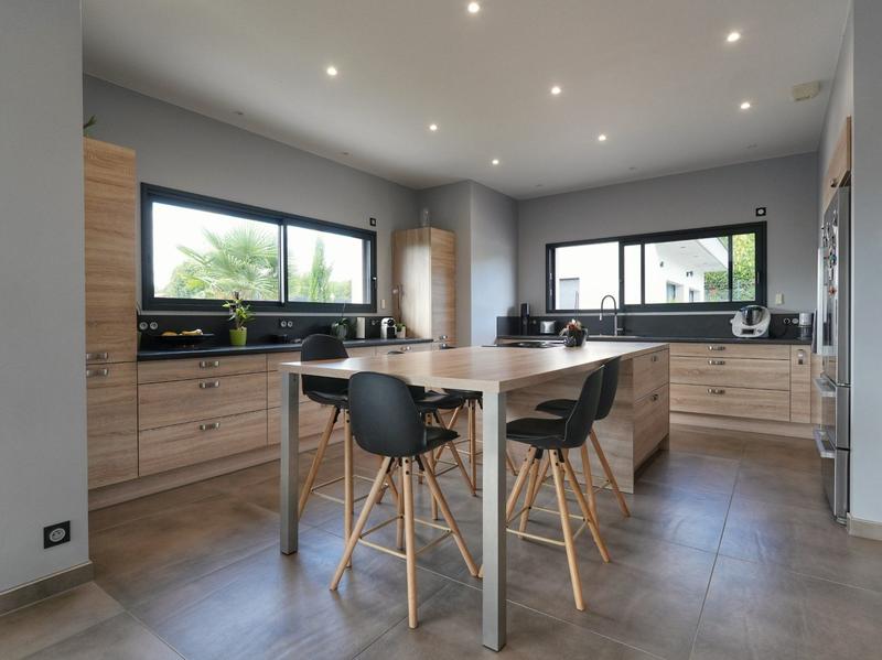 Maison - 165 m² - 5 pièces