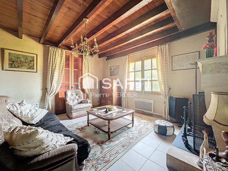 Maison - 255 m² - 8 pièces