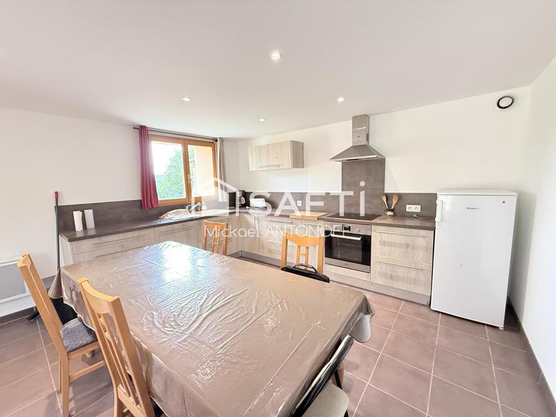 Maison - 148 m² - 5 pièces