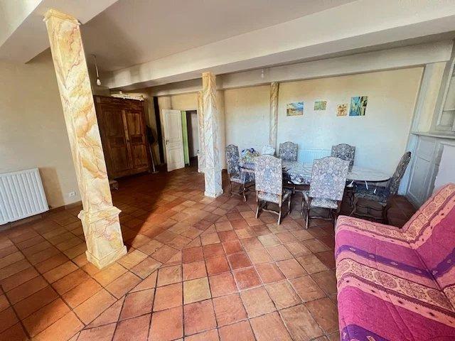 Immeuble - 274 m² - 8 pièces