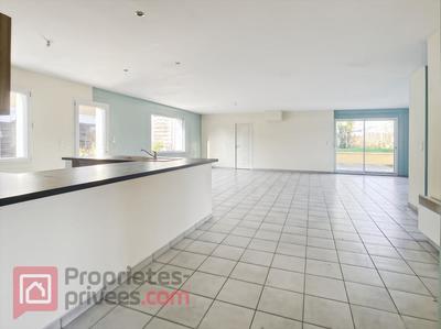 Maison - 199 m² - 6 pièces