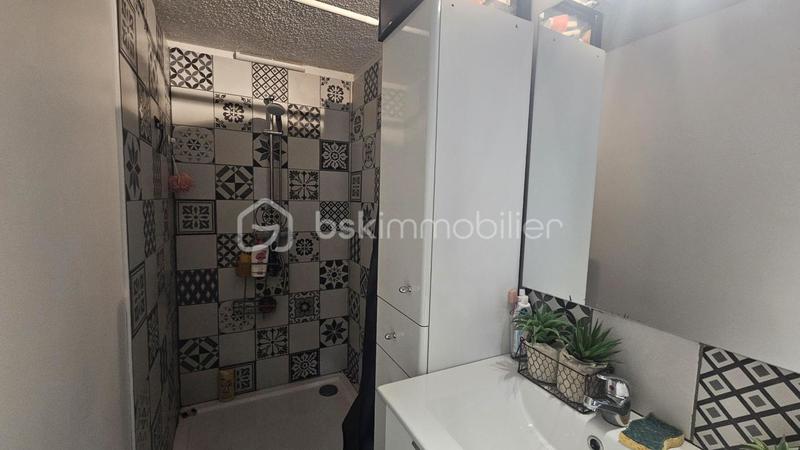 Appartement - 60 m² - 4 pièces