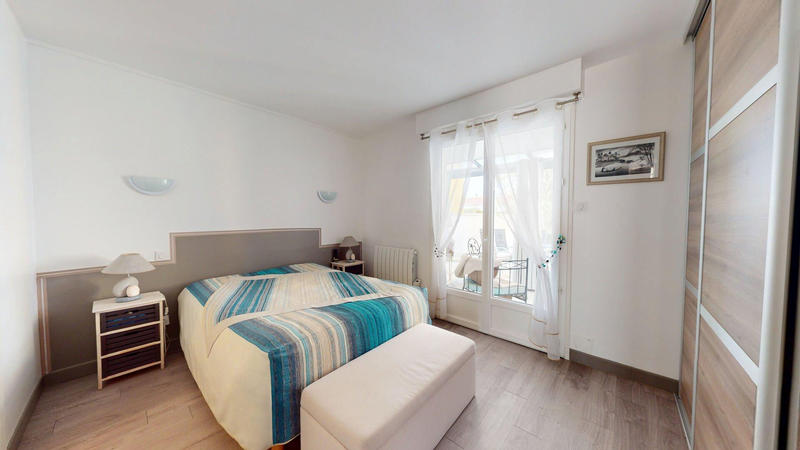 Maison - 144 m² - 7 pièces