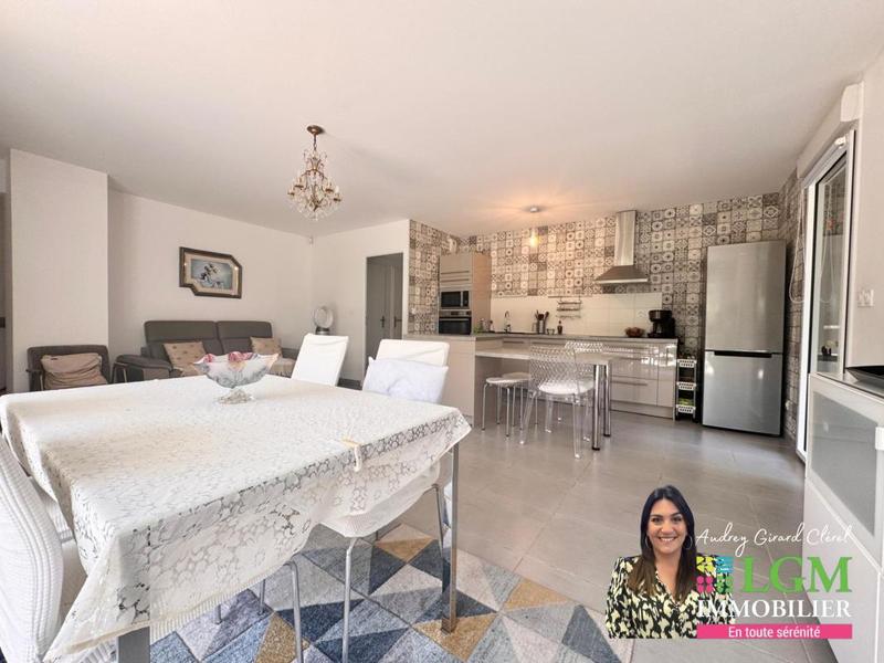 Duplex - 97 m² - 4 pièces