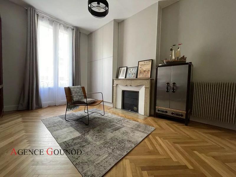 Appartement - 73 m² - 3 pièces